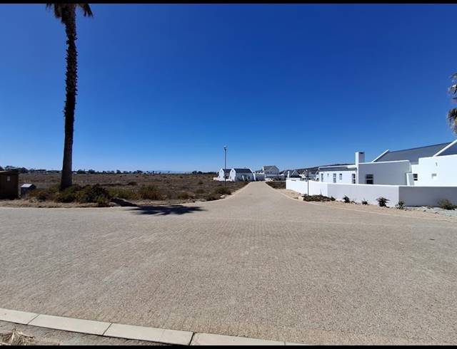 LAND FOR SALE IN LAMPIESBAAI